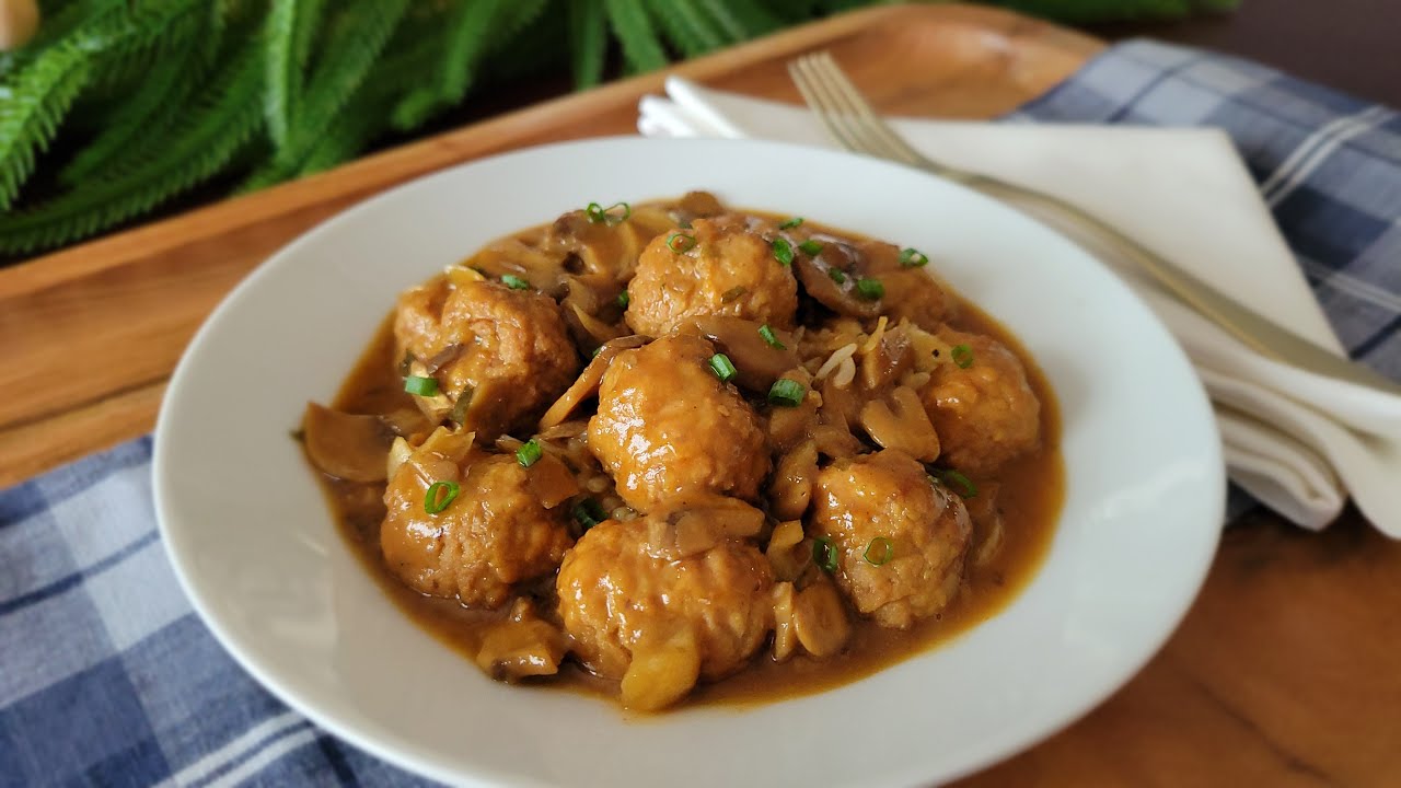 Salisbury Steak Meatballs in the Crockpot | How to Mix Freeze Dried with Fresh for Delicious Meals