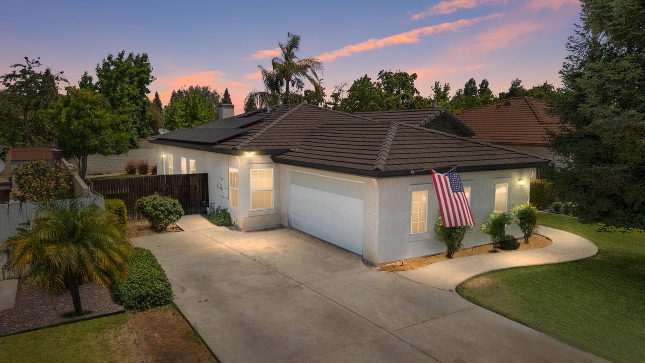 9814 Autumn Serenade Ct, Bakersfield, CA