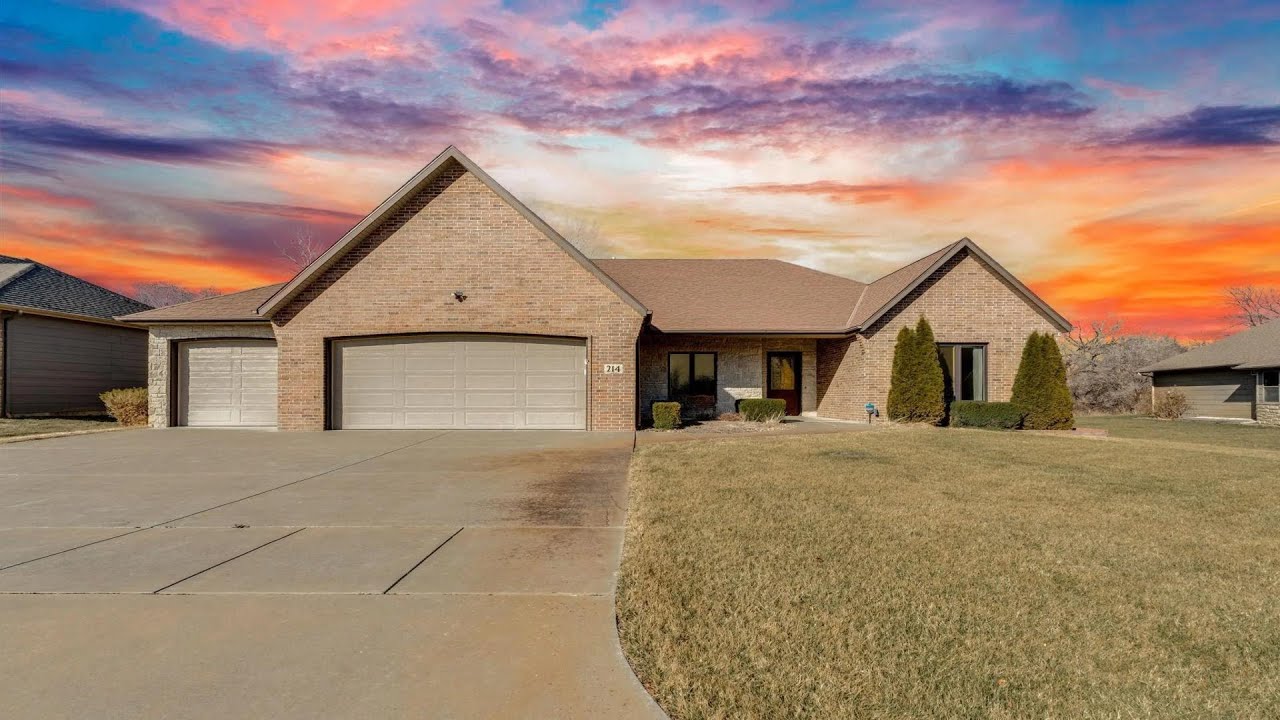 NEW LISTING: 214 E Timber Creek St Haysville KS 67060