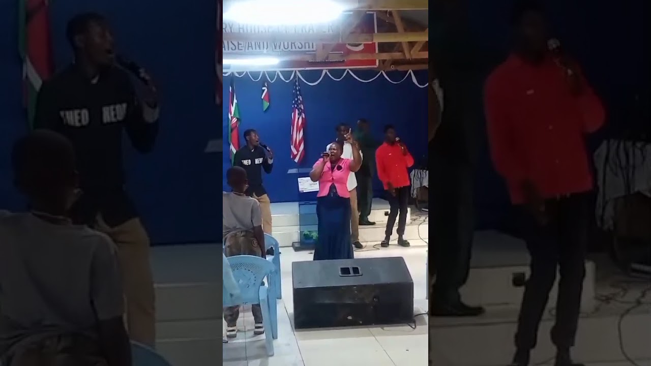 Praising God@calvary worship center uriri 