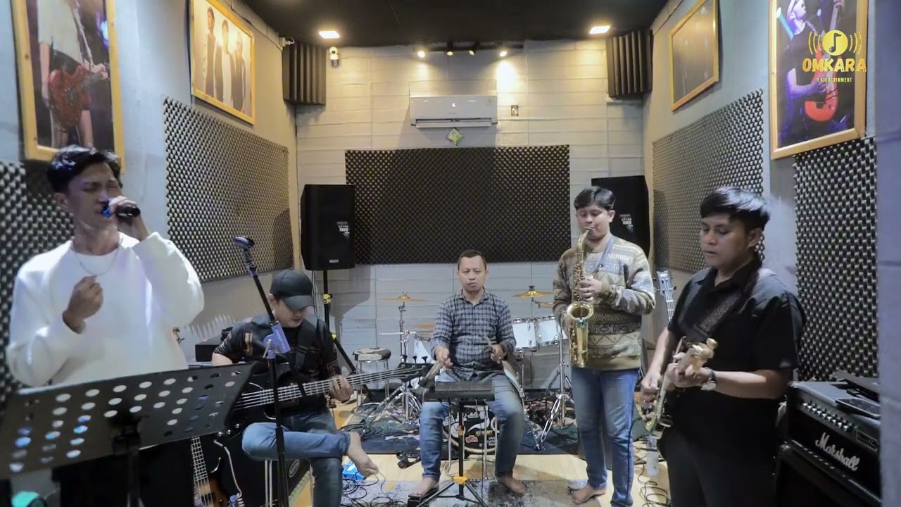 YOU’RE STILL THE ONE - SHANIA TWAIN Live Cover | Omkara Music Entertainment 