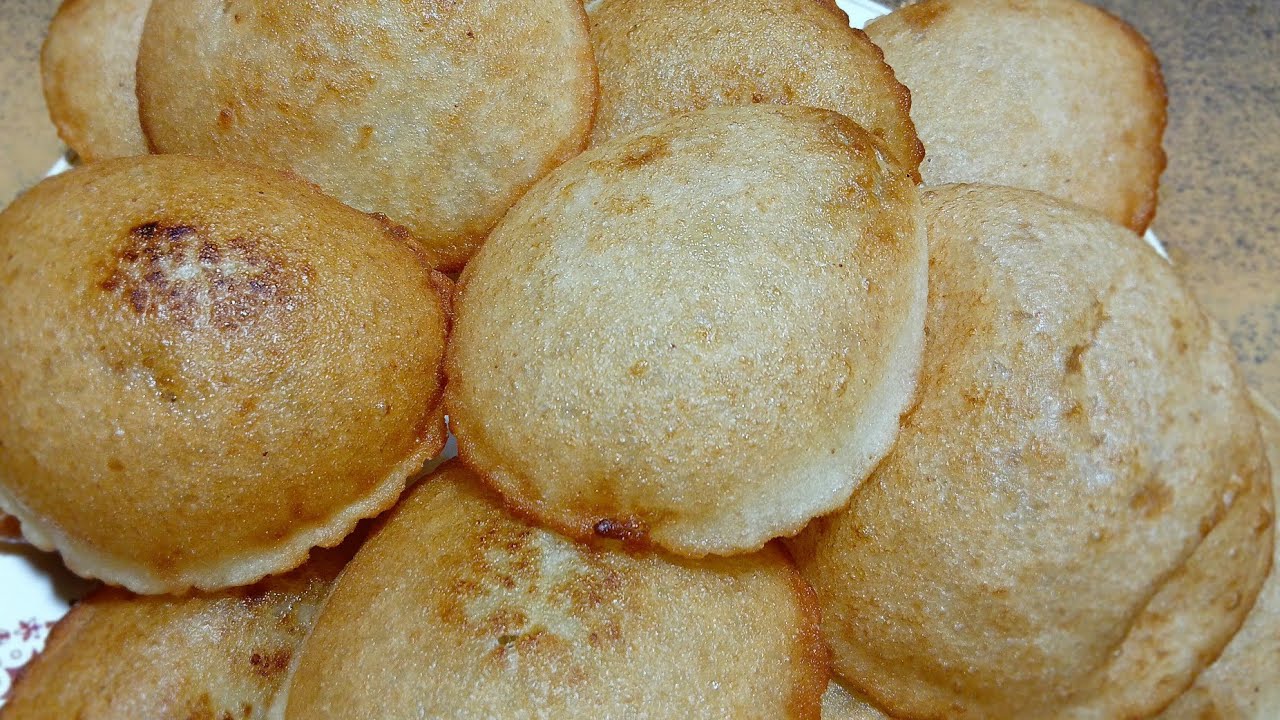 নরম তুল তুলে গুড় পিঠা বা মালপোয়া রেসিপি | Gud Pitha recipe। Sweet Pua Pitha Recipe in bengali
