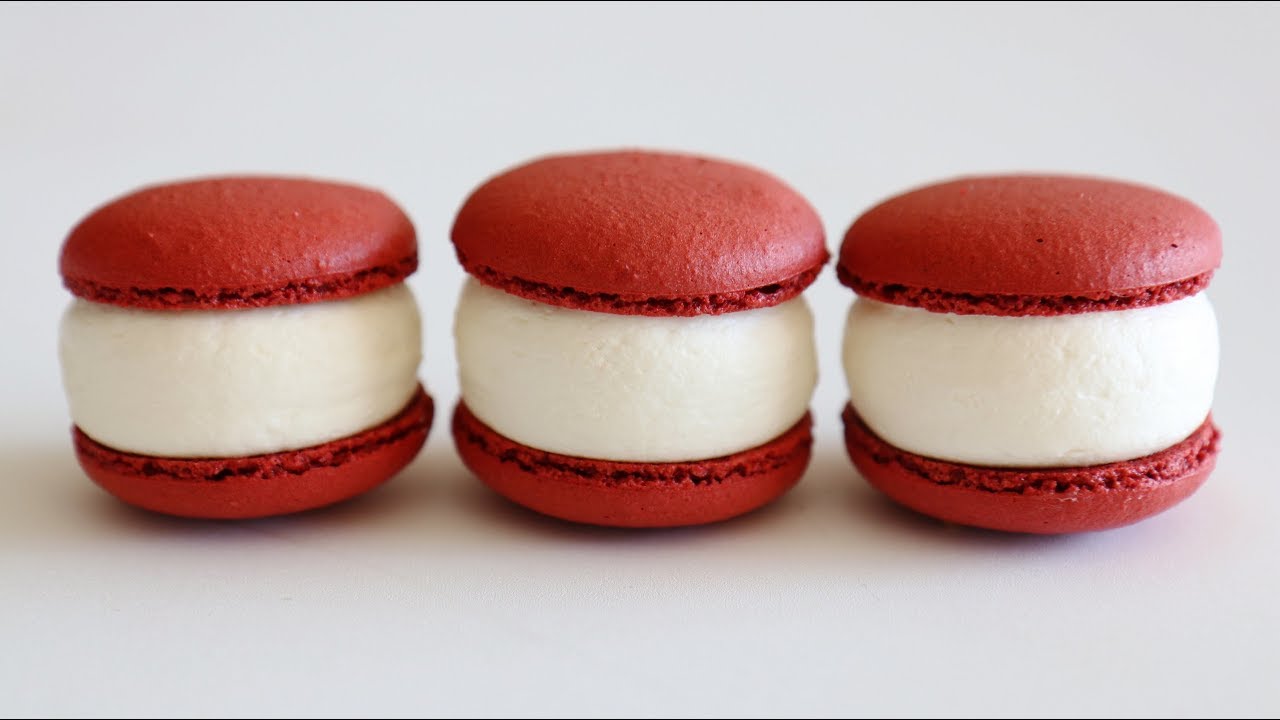 Как сделать идеальный красный бархатный Macarons | Французский метод безе
