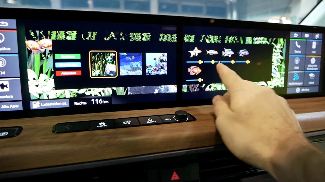 Honda e - Interior Presentation / Navigation / Aquarium etc.