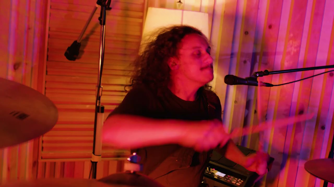 Teenage Wrist - "Sparkle / Fade" (Live At Kingsize Soundlabs)