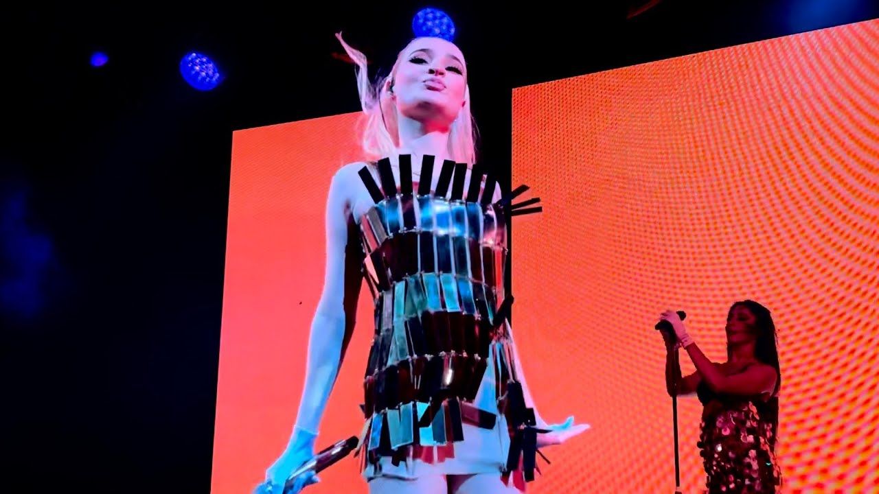 Kim Petras &ndash; Coconuts | Live in Berlin &ndash; March 1, 2024 (HD)