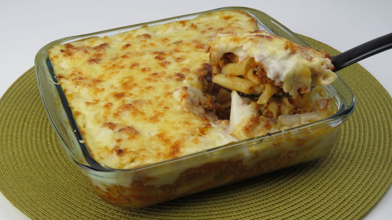 MACARRONES GRATINADOS CON BECHAMEL