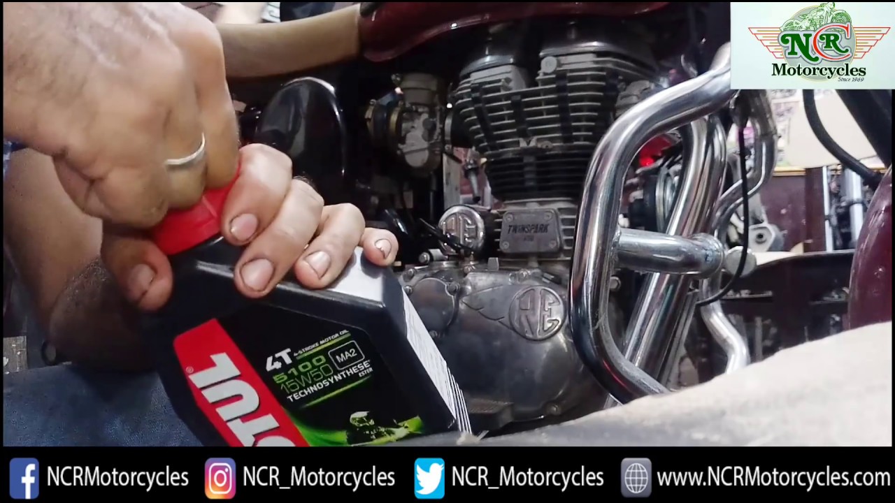How to flush oil and change it in Royal Enfield & all bikes