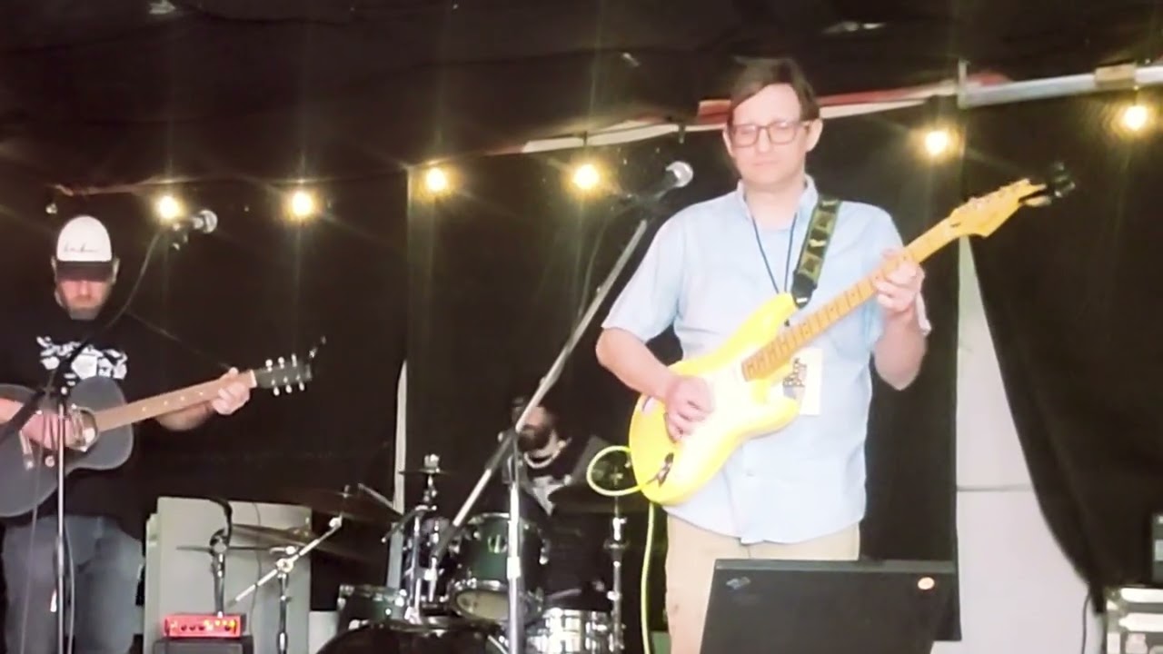 Blue Moon Posse – Ain’t No More Cane (Live Jam Session)