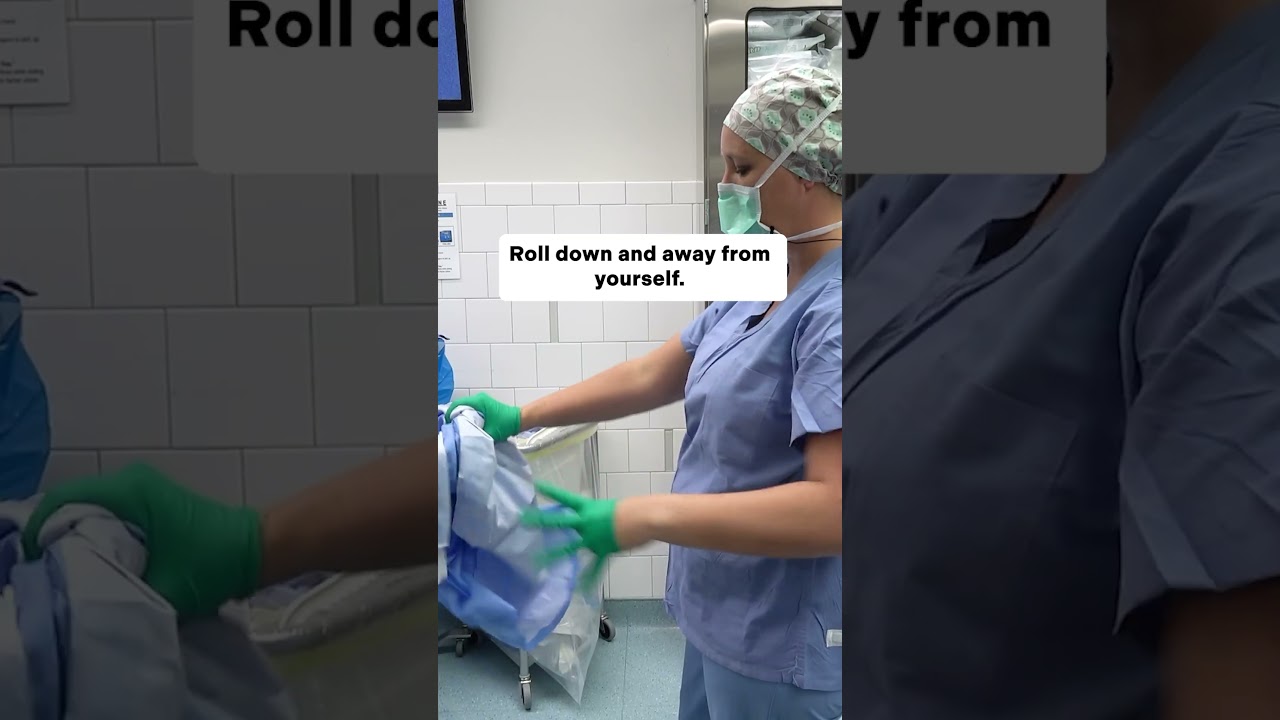 Doffing Surgical Gowns and Gloves #surgtech #surgicaltechnologist #doff #or #meded #surgery
