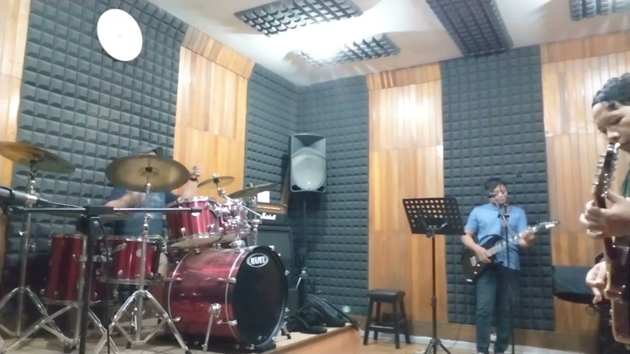Lagi dan lagi