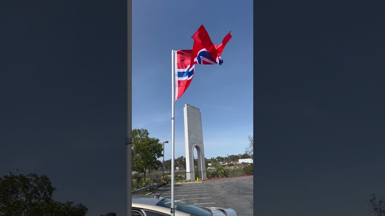 Norway flag flying high #norway #flags #norsk #nationalflags