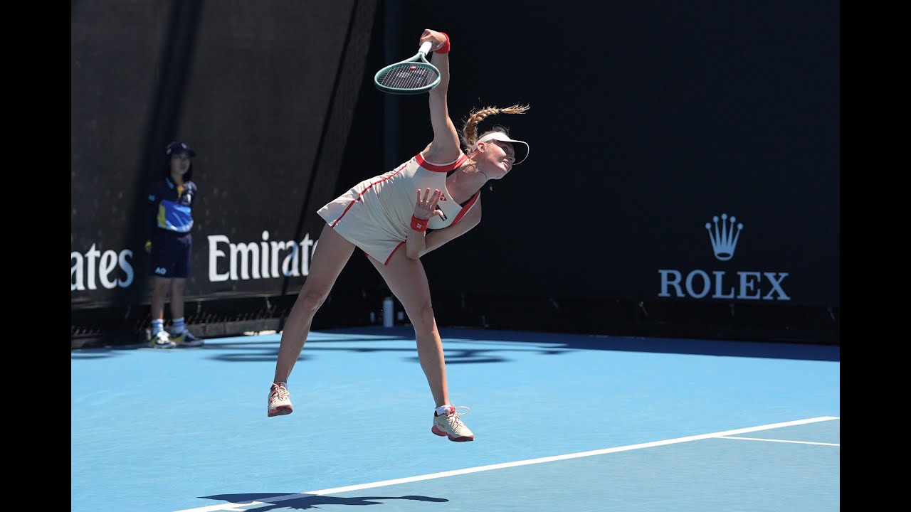 Dayana Yastremska   --  Tennis Serves  --  In  Slow Motion.
