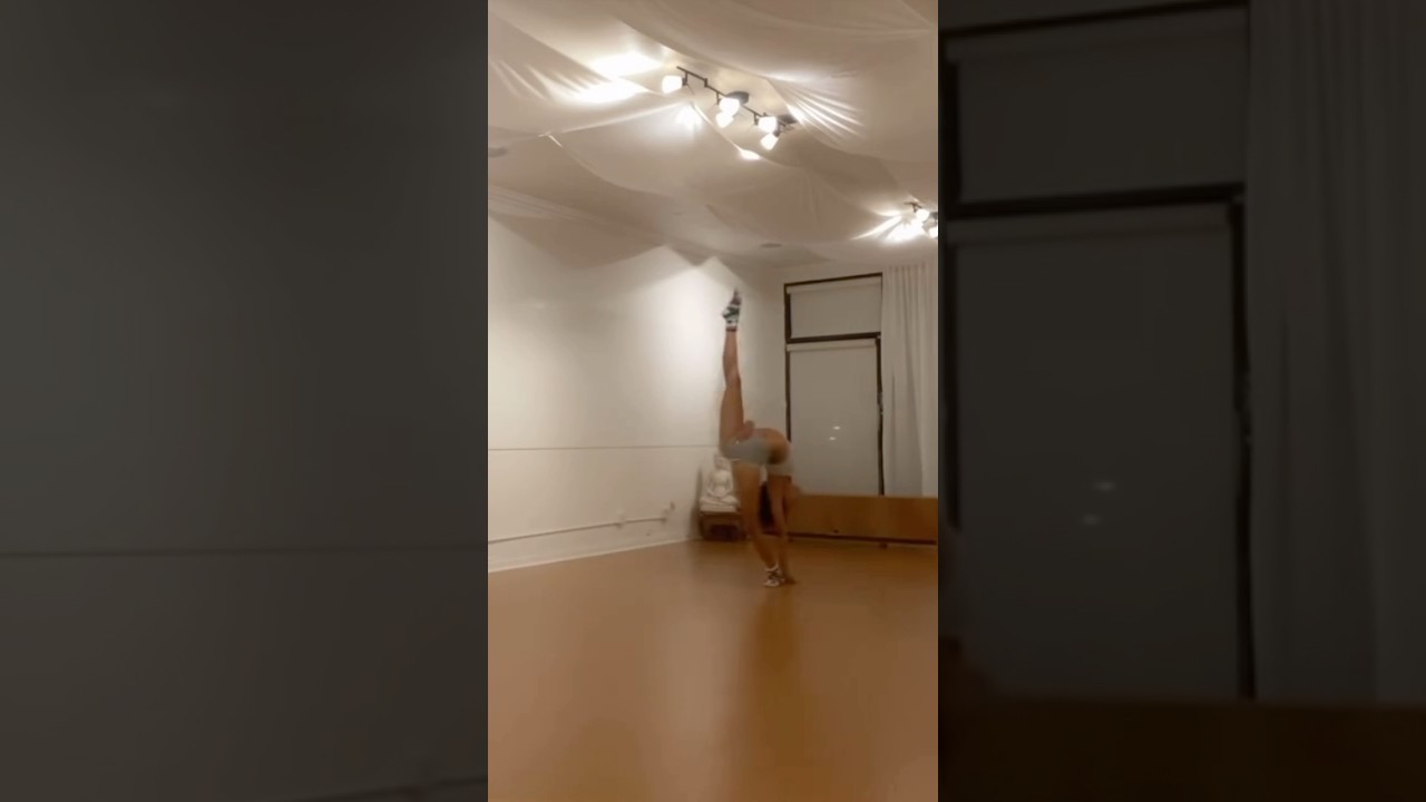 ⭐️ kendrick dance cover #kendricklamar #afro #drake #hiphop #improvdance #improv #katseye
