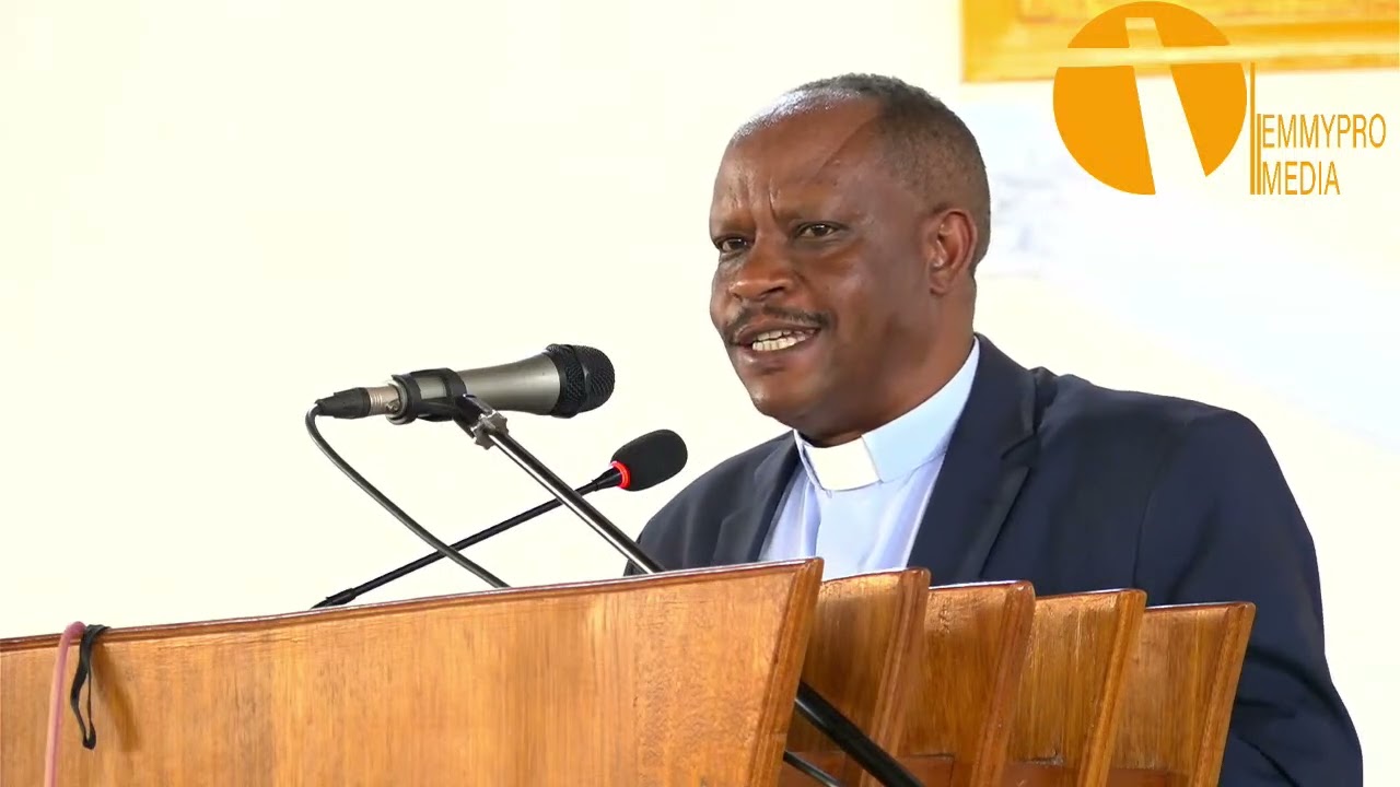 PADIRI PASCAL ATANGA IKIGANIRO KU MIRYANGO IFASHA KILIZIYA MU BUTUMWA