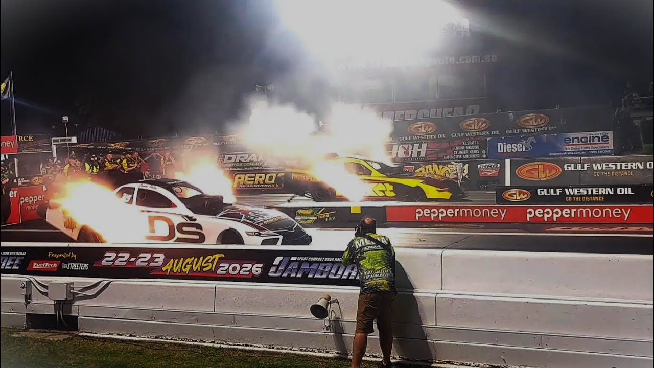Nitro funny Car Night Race 1 | Willowbank Raceway
