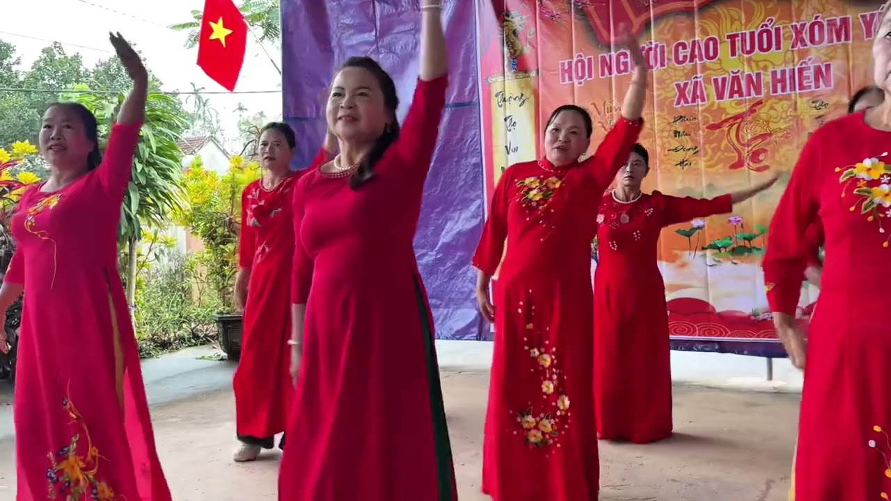  Đảng cho ta 1 mùa xuân ( câu lạc bộ : sống vui ,sống khoẻ ) biểu diễn đón xuân bính ngọ 2026 