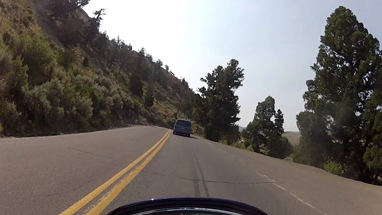 Ride through Yellowstone NP. North Entrance Arch to Mammoth.