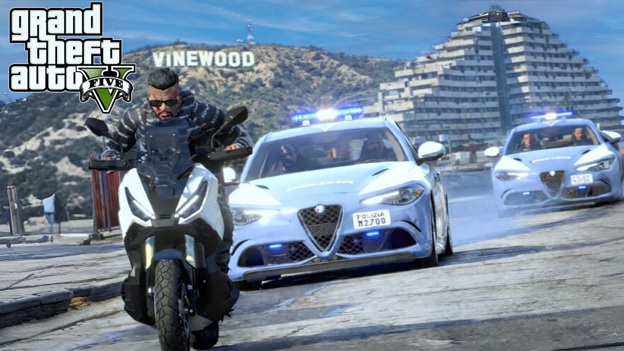 SOLDI FACILI 💸 MA CI DANNO LA CACCIA 🚨 X-ADV 750 | GTA 5 RP