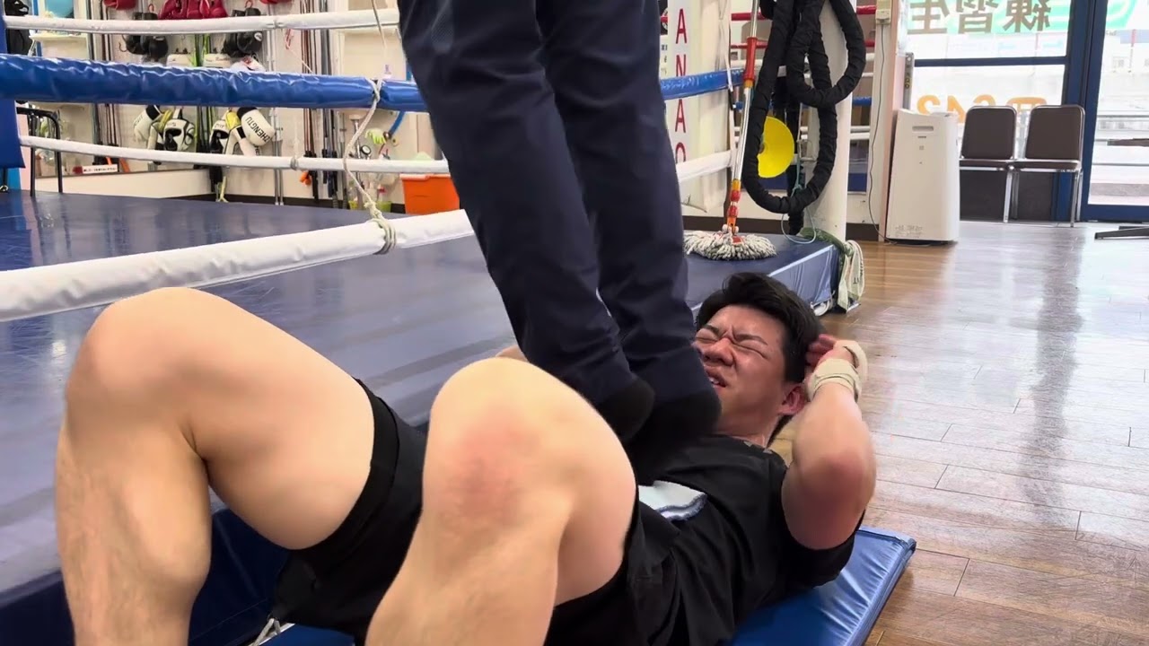 【踏む】腹筋トレーニング【Abdominal Training】