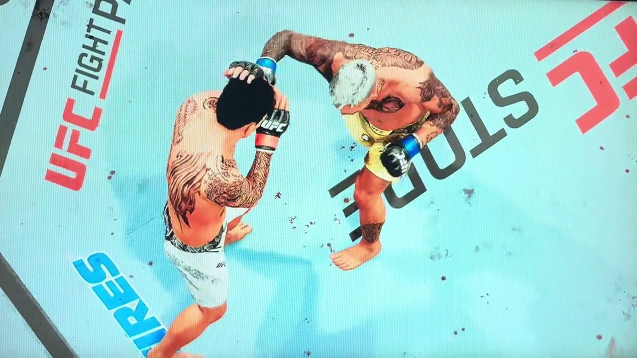 Oliveira vs Holloway predicciones.