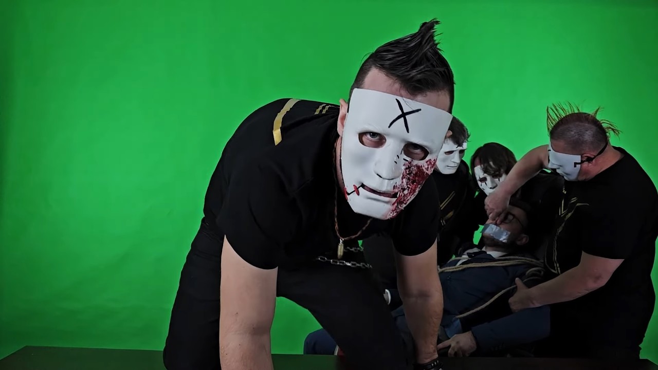 Obywatel X - Muzyka buntu (Official Video)
