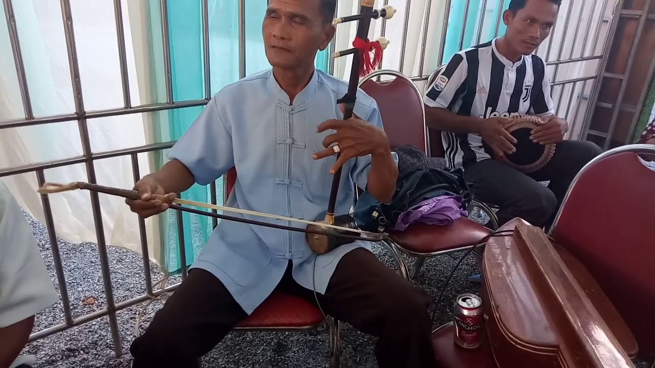 Tro khmer\Pleng Kar