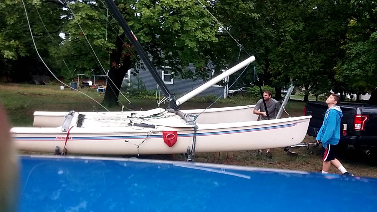 Hobie Cat 18 raising mast solo