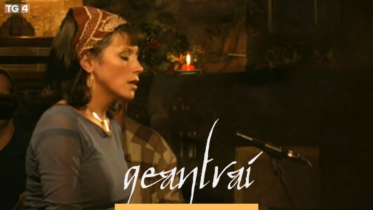 Cathy Jordan - Christmas Letter | Tigh Cruise in Inis | Geantraí na Nollag 2000 | TG4