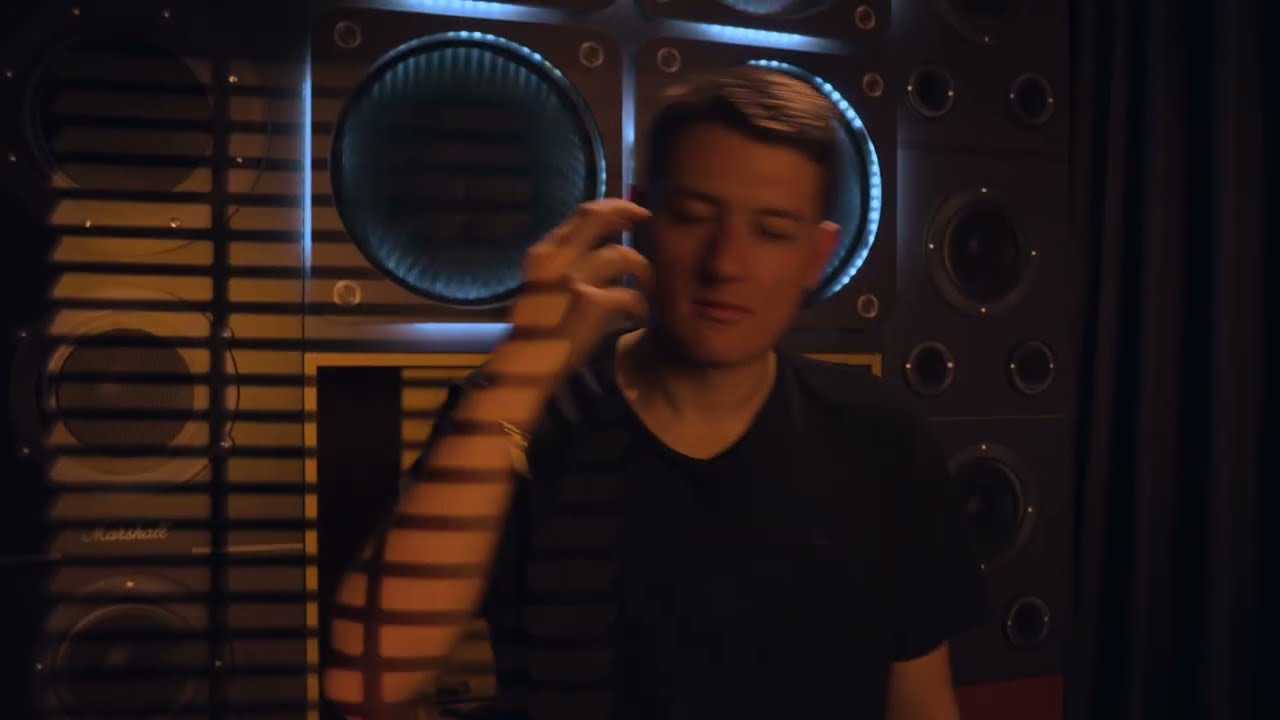 Can´t get enough Radio Edit - SyroMusic