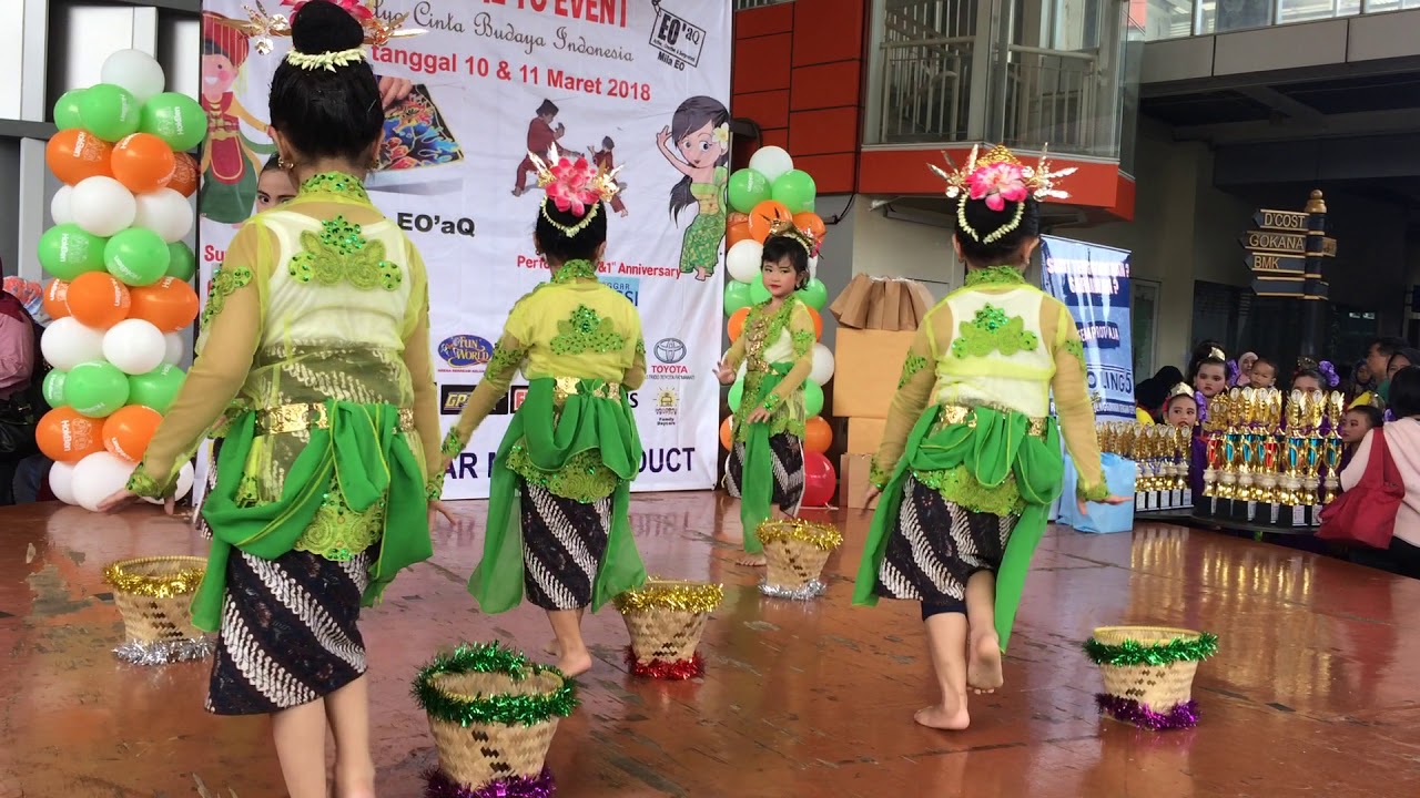Tari Mbok Jamu