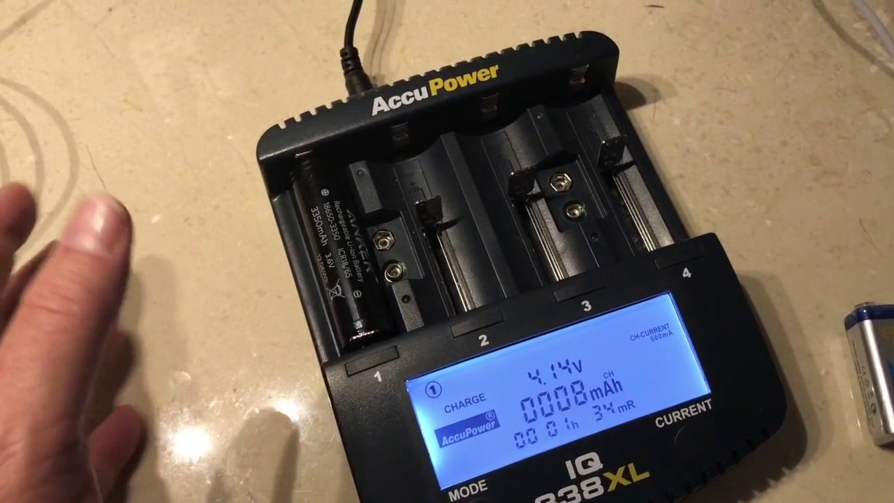 Обзор продукта: Зарядное устройство/анализатор аккумуляторов Accupower IQ338XL
