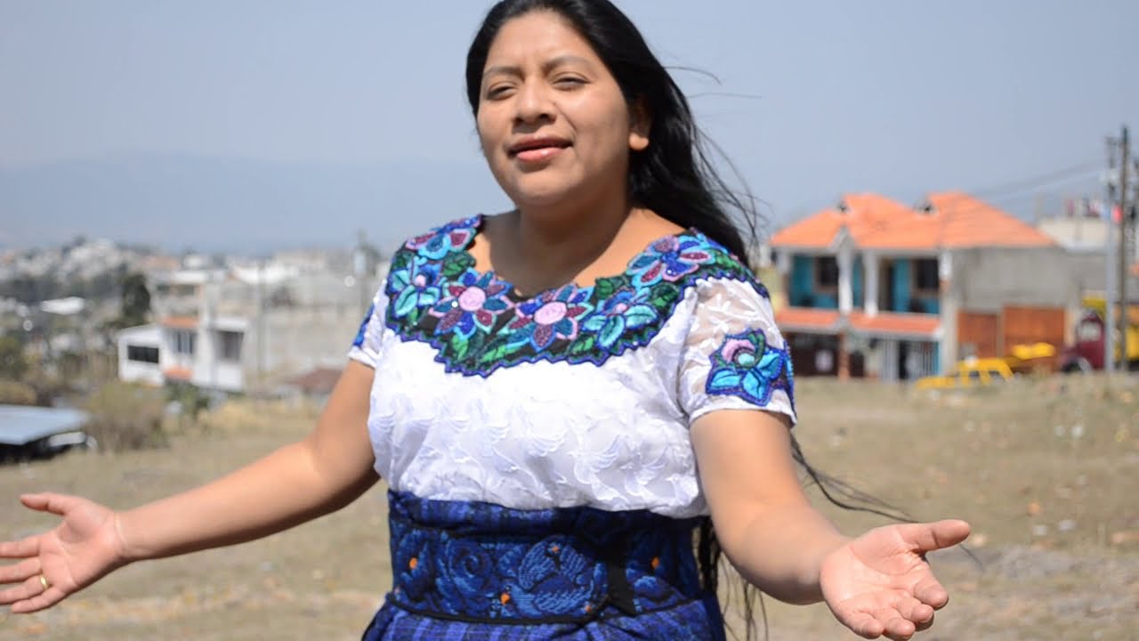 MARY TOMAS,  TZWAB' TAS TZAL ACH IN COLMAL, HIMNO EN CHUJ COATAN, Vol.2