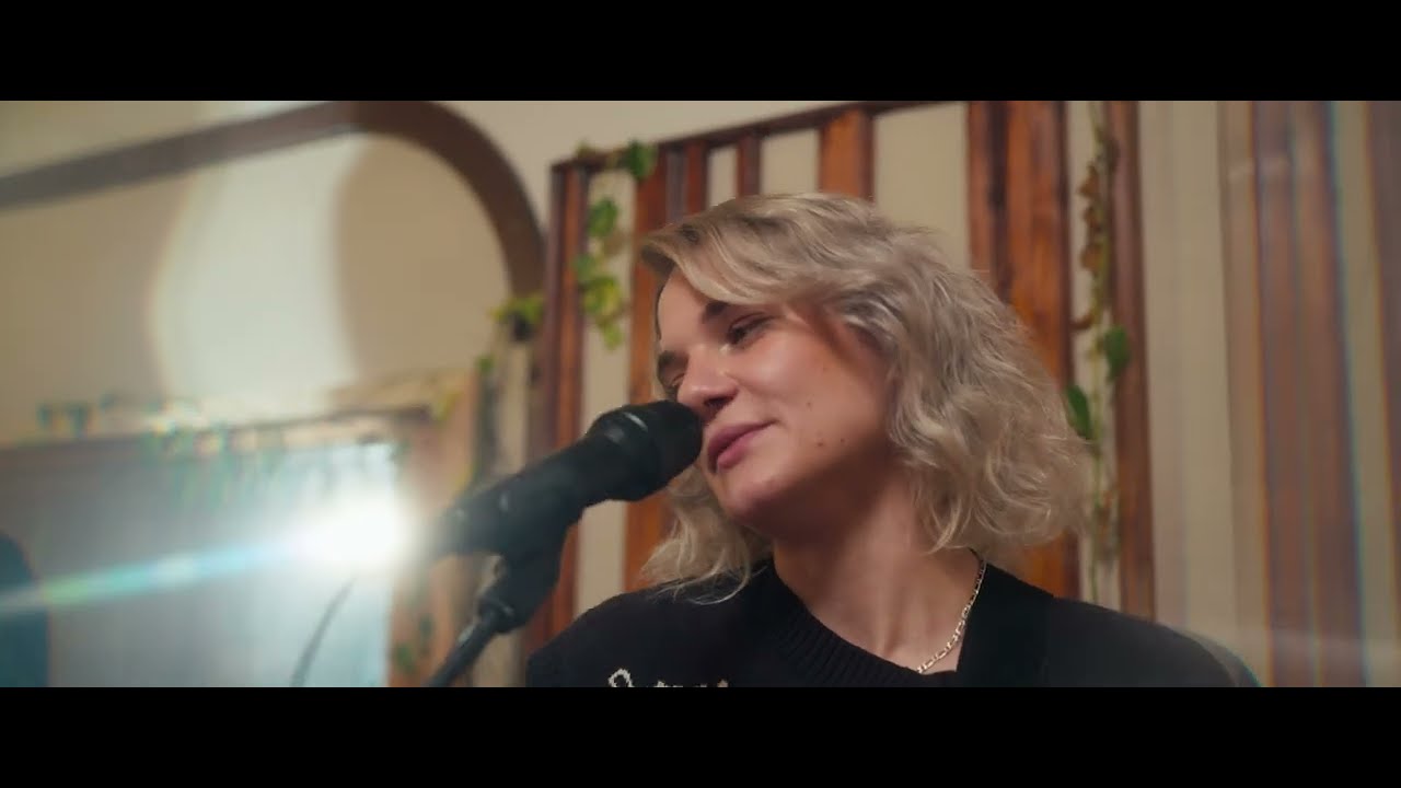 AVEC - Under Water (live at Zonkey Studios)