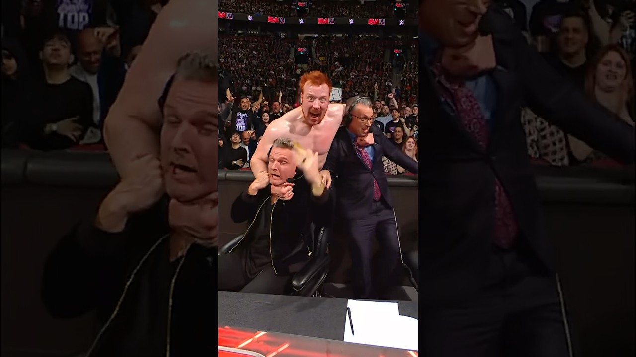 Sheamus is back, FELLAS! 😂