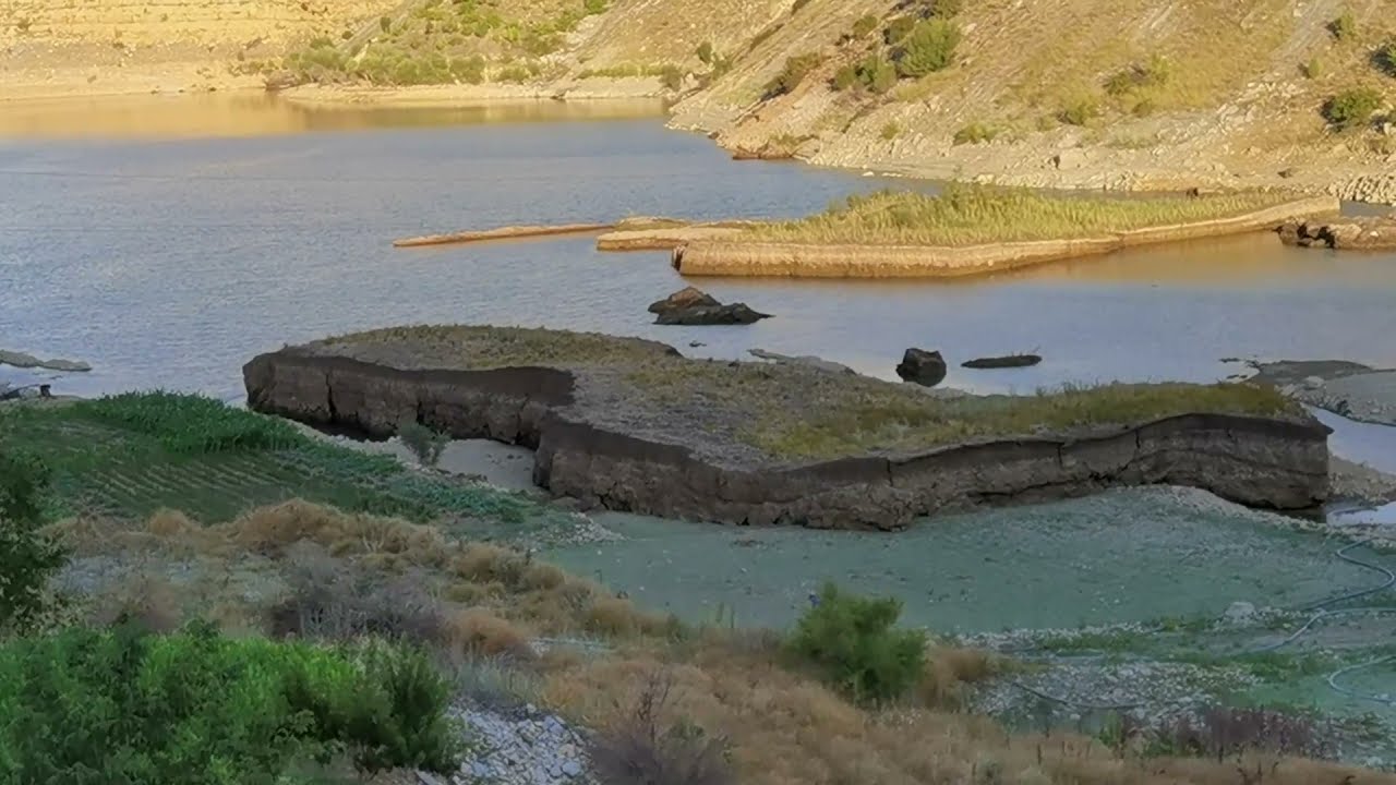 ADIYAMAN ÇELİKHAN GEZİSİ - Çat Barajı ve Yüzen Adalar - Adıyaman Gezilecek Yerler #gezi #doğa