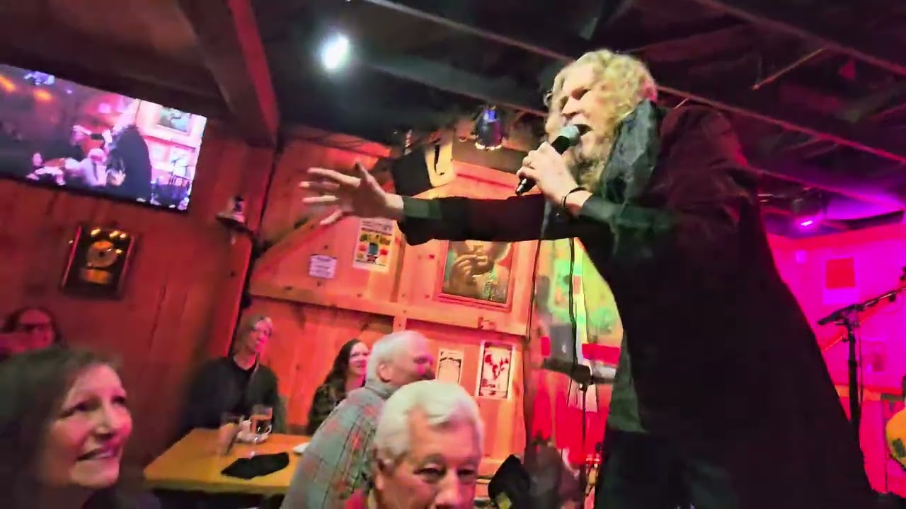 Bowie Station feat. Ed Ryan Debut At Daryl's House2/27/26 Time!@rainryan9476