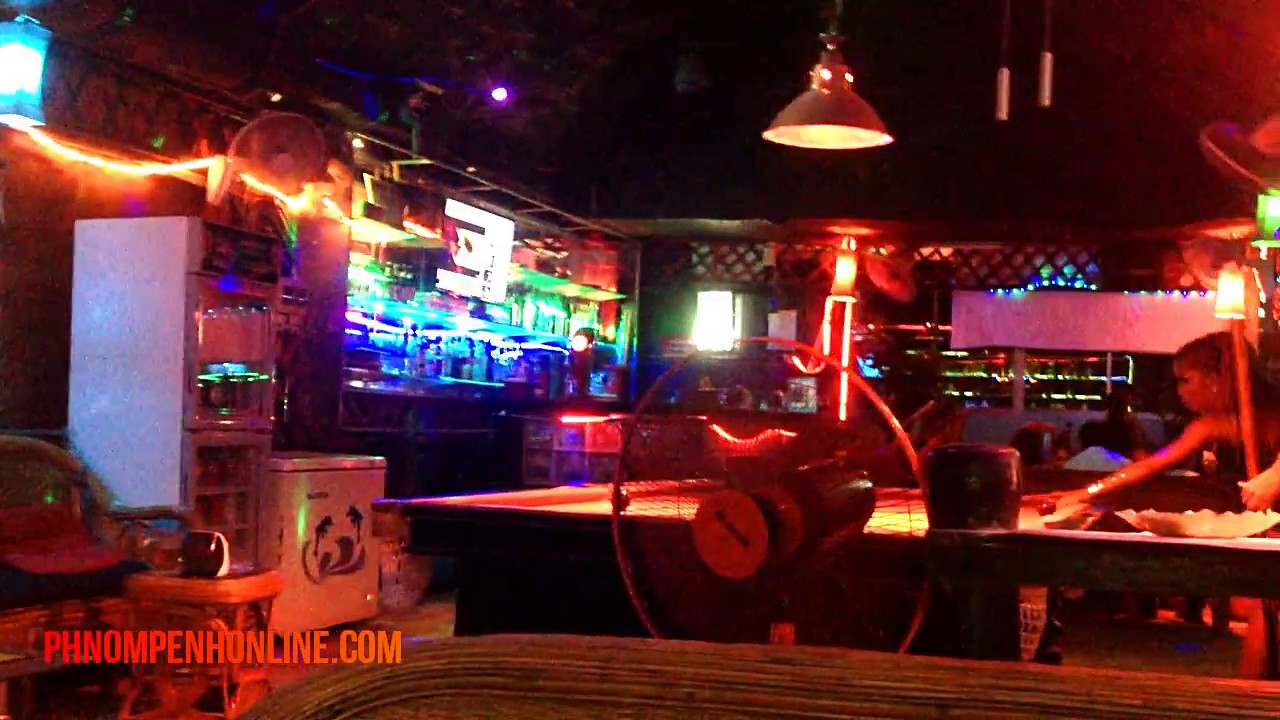 Bars in Sihanoukville Square 2017