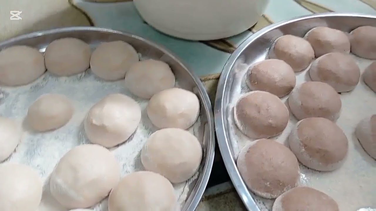 روتين اليوم خبز شعير وخبز ابيض ومركه شجر 😊 