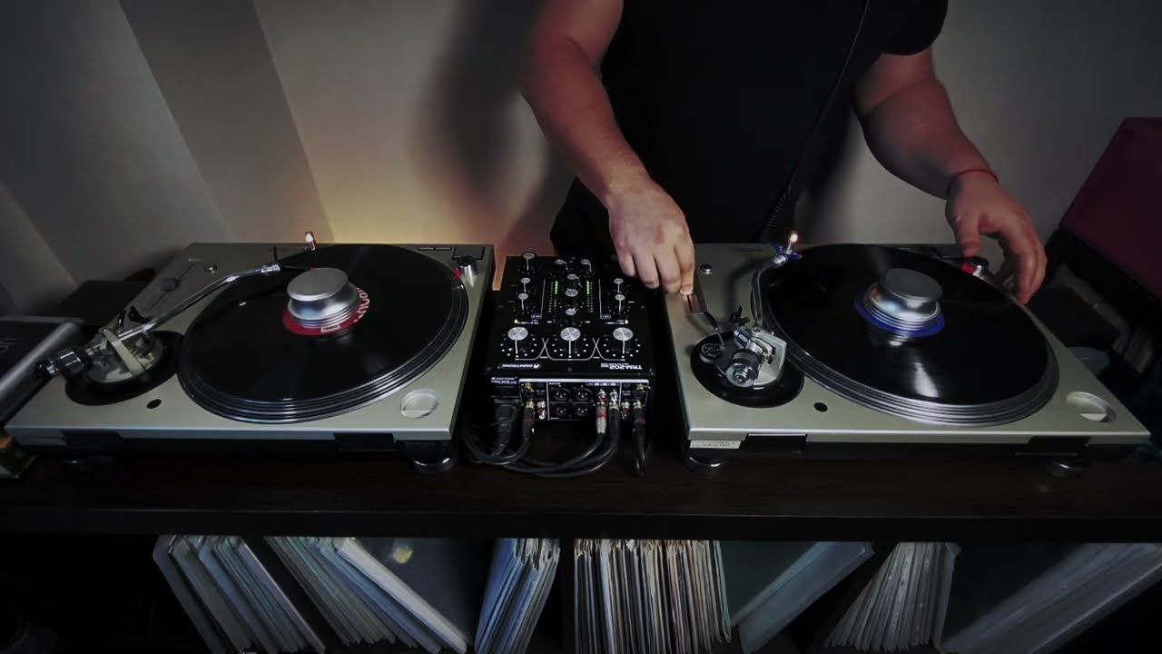 YOUR MINIMAL MAXIMIZER