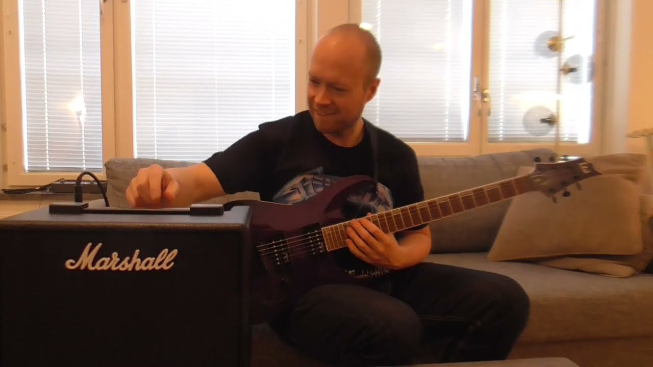 Trying out a new amplifier: Marshall code 25