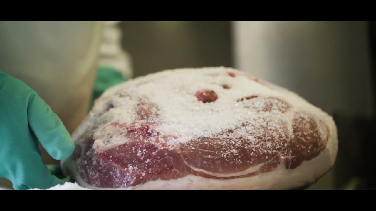 DISCOVER EMILIA ROMAGNA | Prosciutto di Modena DOP