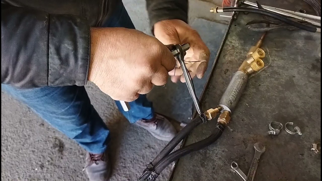 Keyfiyyətli  Xamut D&uuml;zəltmək.