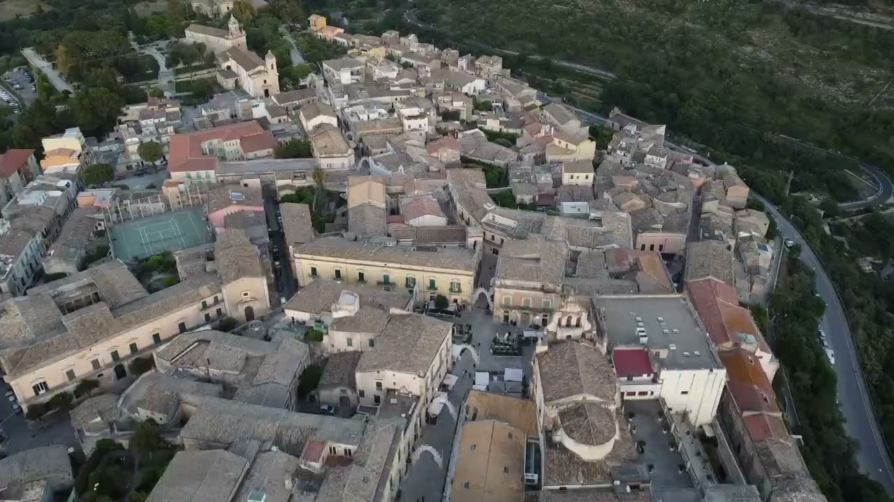 DRONE RAGUSA IBLA - DRONE DJI MINI 2