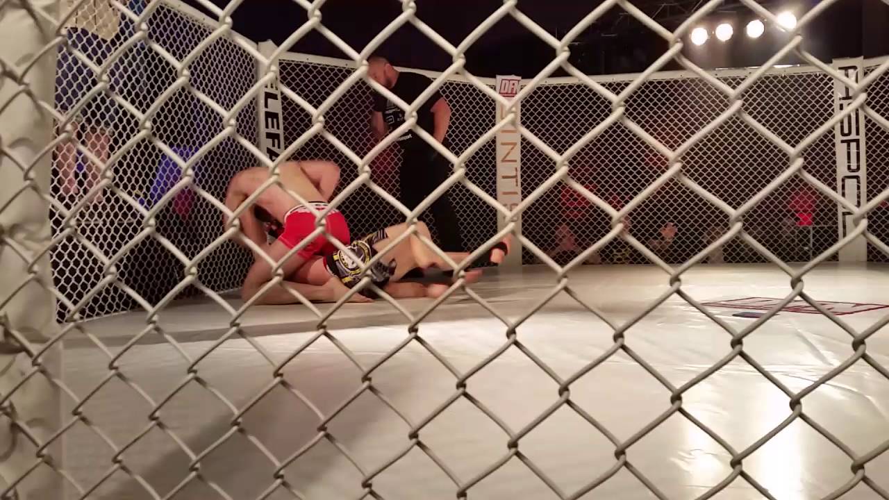 Dragon Fight Night Tłuszcz (DFN) Łukasz Niewiarowski vs. Rafał Sępkowski