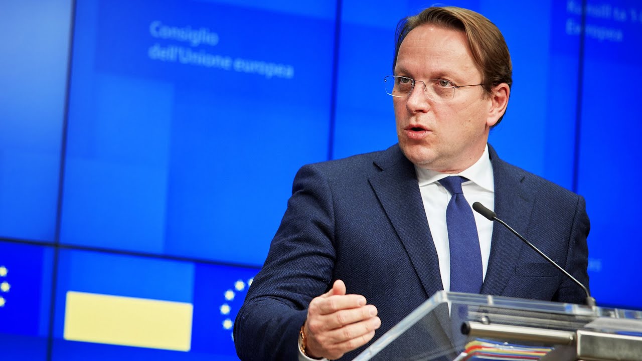 Commissioner V&aacute;rhelyi EU debates at the EU‑Ukraine Association Council