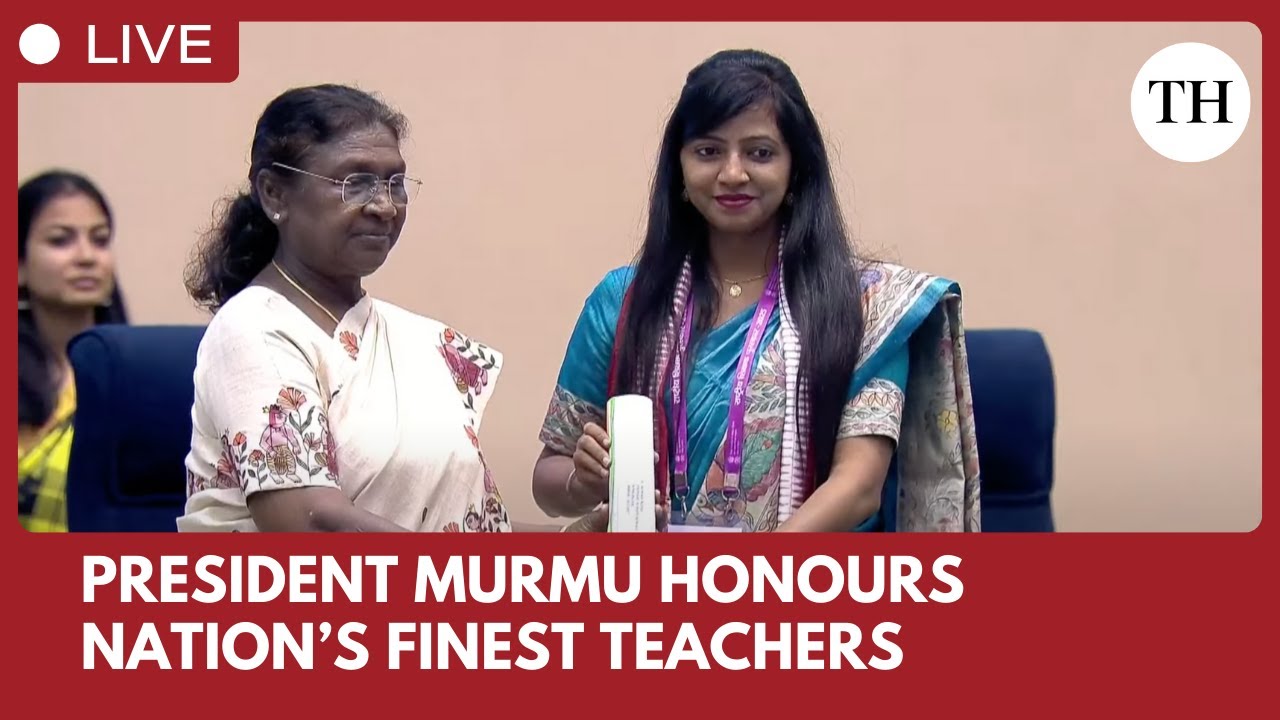 President Droupadi Murmu presents National Teachers' Award 2024 to 82 teachers