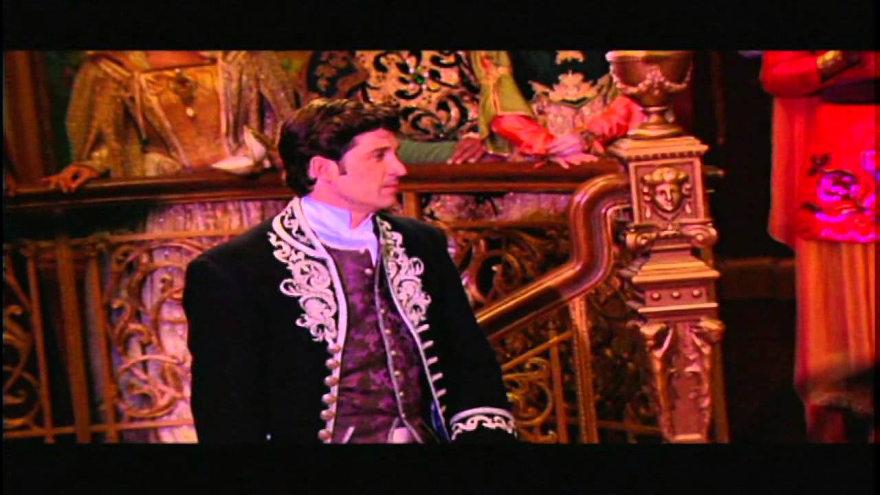 Enchanted: Behind The Scenes Part 4 of 4 (Broll) | ScreenSlam