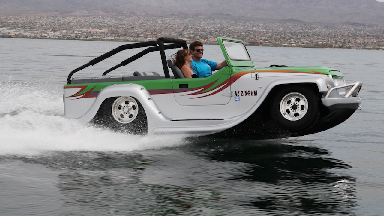 Автомобиль-амфибия H2-GO! развил скорость на воде до 72 км/ч