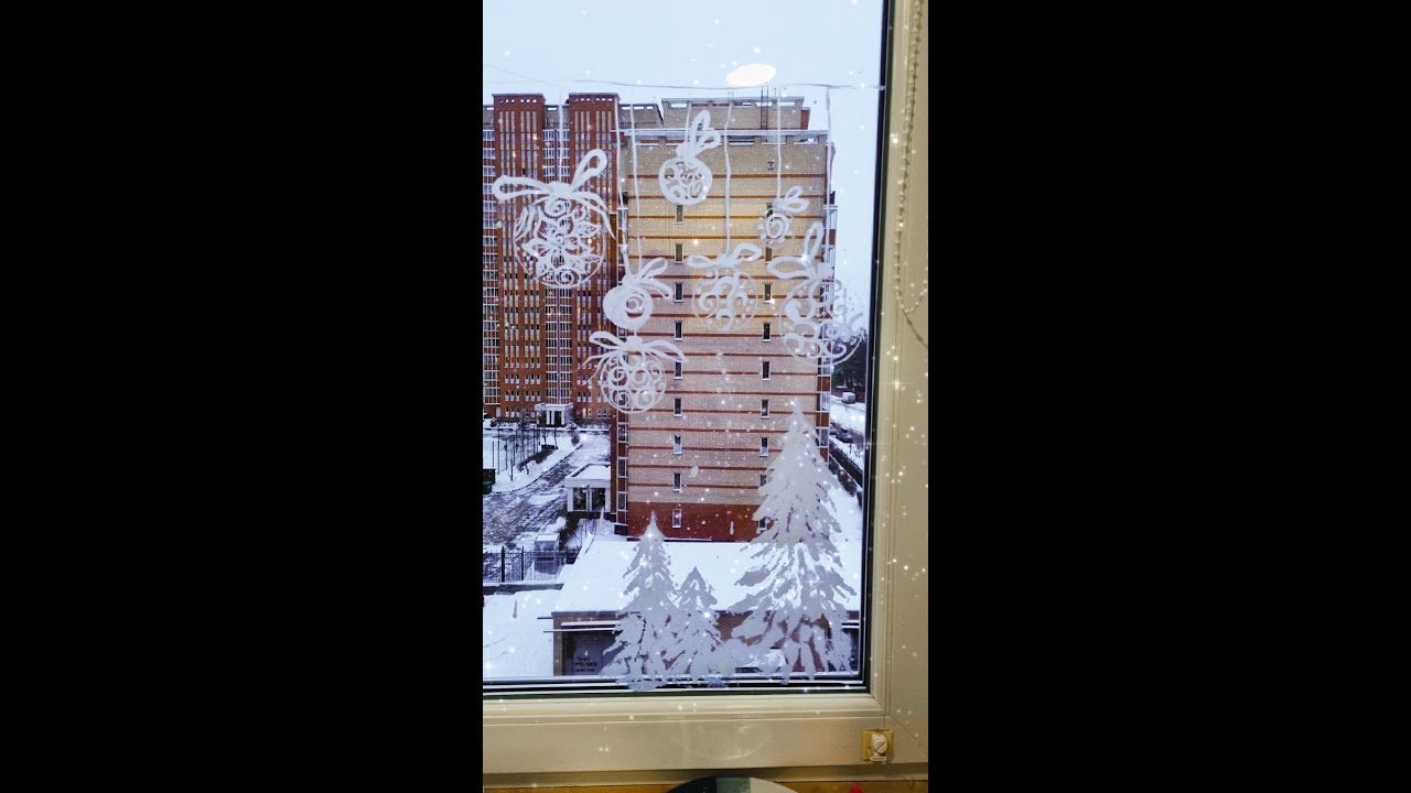 Рисунки на окне к новому году